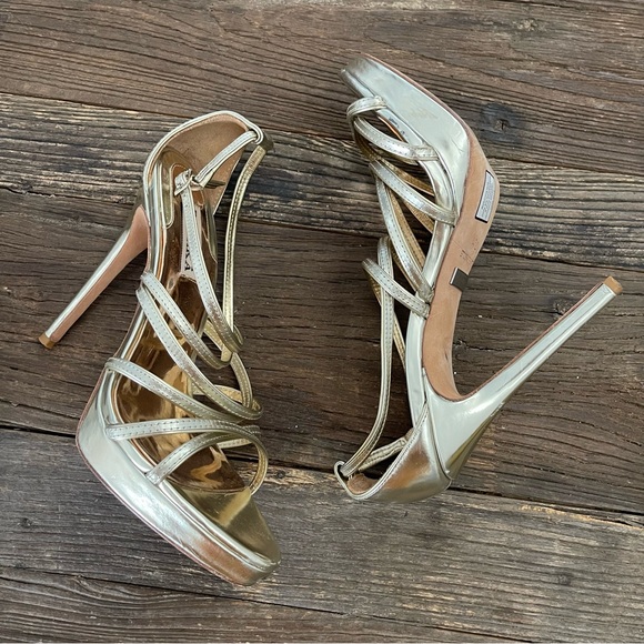 BADGLEY MISCHKA Women's Formal Gold Metallic Strappy High Heels Size 7.5M - Picture 2 of 10